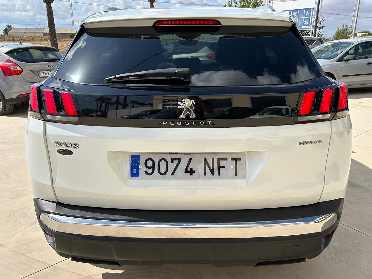 PEUGEOT 3008 ALLURE 1.6 PHEV HYBRID AUTO SPANISH LHD IN SPAIN 81000 MILES 2020
